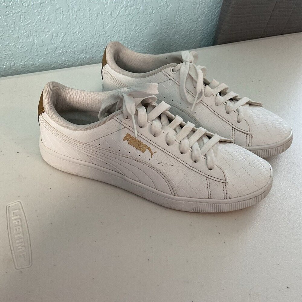 Puma Size 7 White Leather Soft Foam Optimal Comfort 373226-01